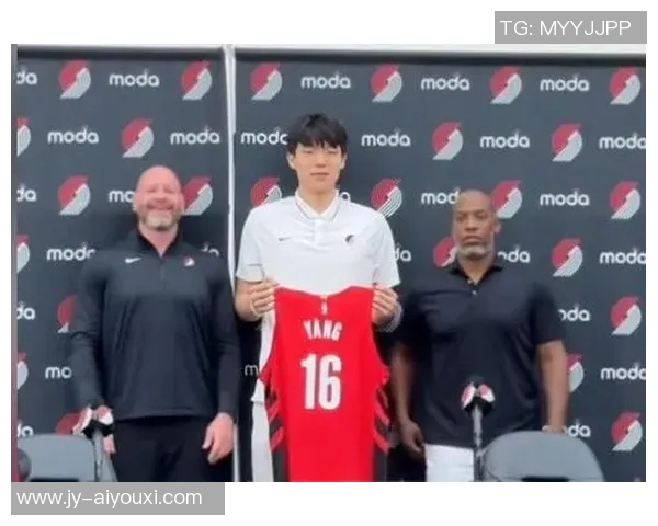 签约开拓者杨瀚森:怀揣学习心,坚持不懈的追梦路 签约开拓者杨瀚森:怀揣学习心,坚持不懈的追梦路