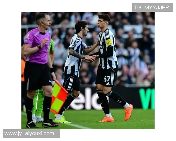 纽卡斯尔联逆转曼城:佳夫托纳利首发献精彩全场,带来英超新震撼 纽卡斯尔联逆转曼城:佳夫托纳利首发献精彩全场,带来英超新震撼