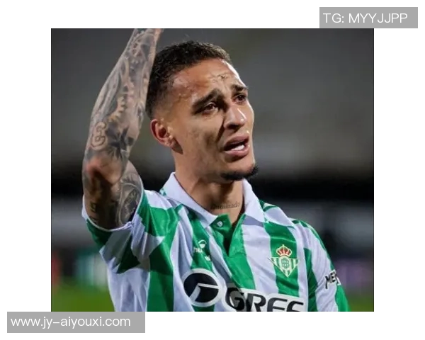 安东尼:参加世界杯是我的梦想,做好自己才能入选国家队 安东尼:参加世界杯是我的梦想,做好自己才能入选国家队