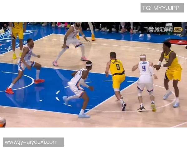 麦康奈尔分球，西亚卡姆中距离跳投得分——篮球场上的智慧与技巧碰撞